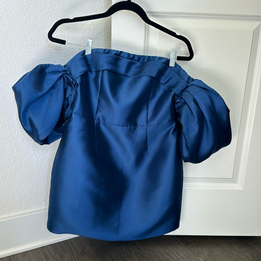 Short formal blue dress